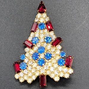 Attruia vintage patriotic Christmas tree brooch